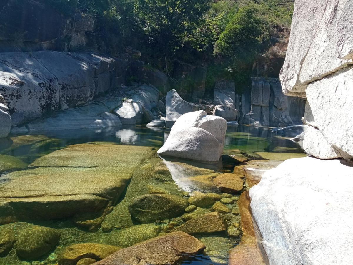 Affittacamere Casa MiraXurés con vistas a la Sierra del Xurés Ourense Esterno foto